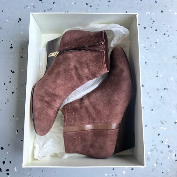 Brown suede Coach bootie with side zip - Picture 2 of 4